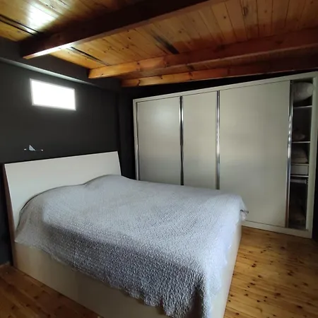 Wood Apartament Daire Tiran